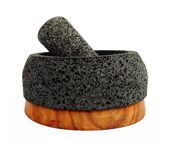 Molcajete redondo 7'' con base de madera Tres Piedras